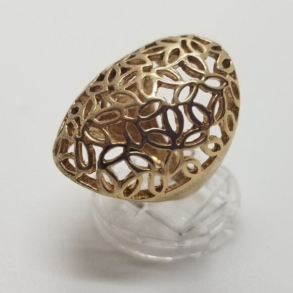 Gold Flower Shape Ring  - Picture 1 of 7